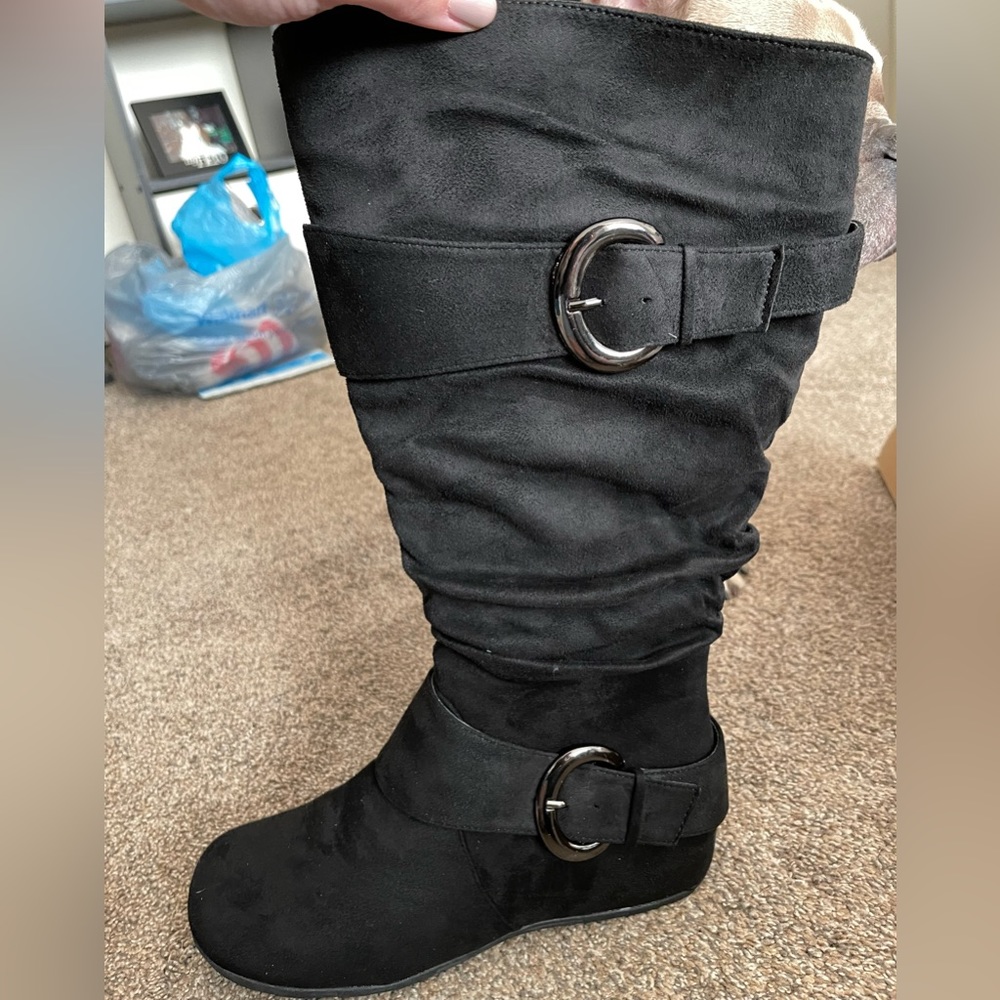 Journee Collection Jester boot black size 9